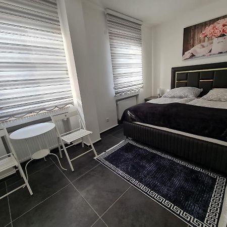 Roggendorf Zimmervermietung Cologne Extérieur photo