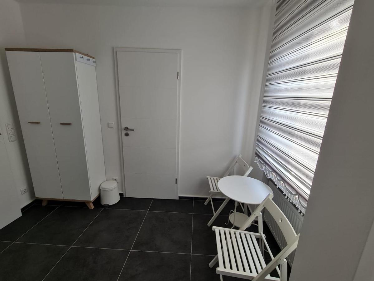 Roggendorf Zimmervermietung Cologne Extérieur photo