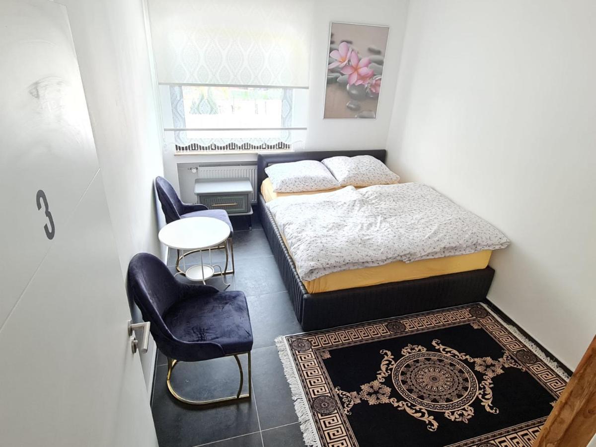 Roggendorf Zimmervermietung Cologne Extérieur photo