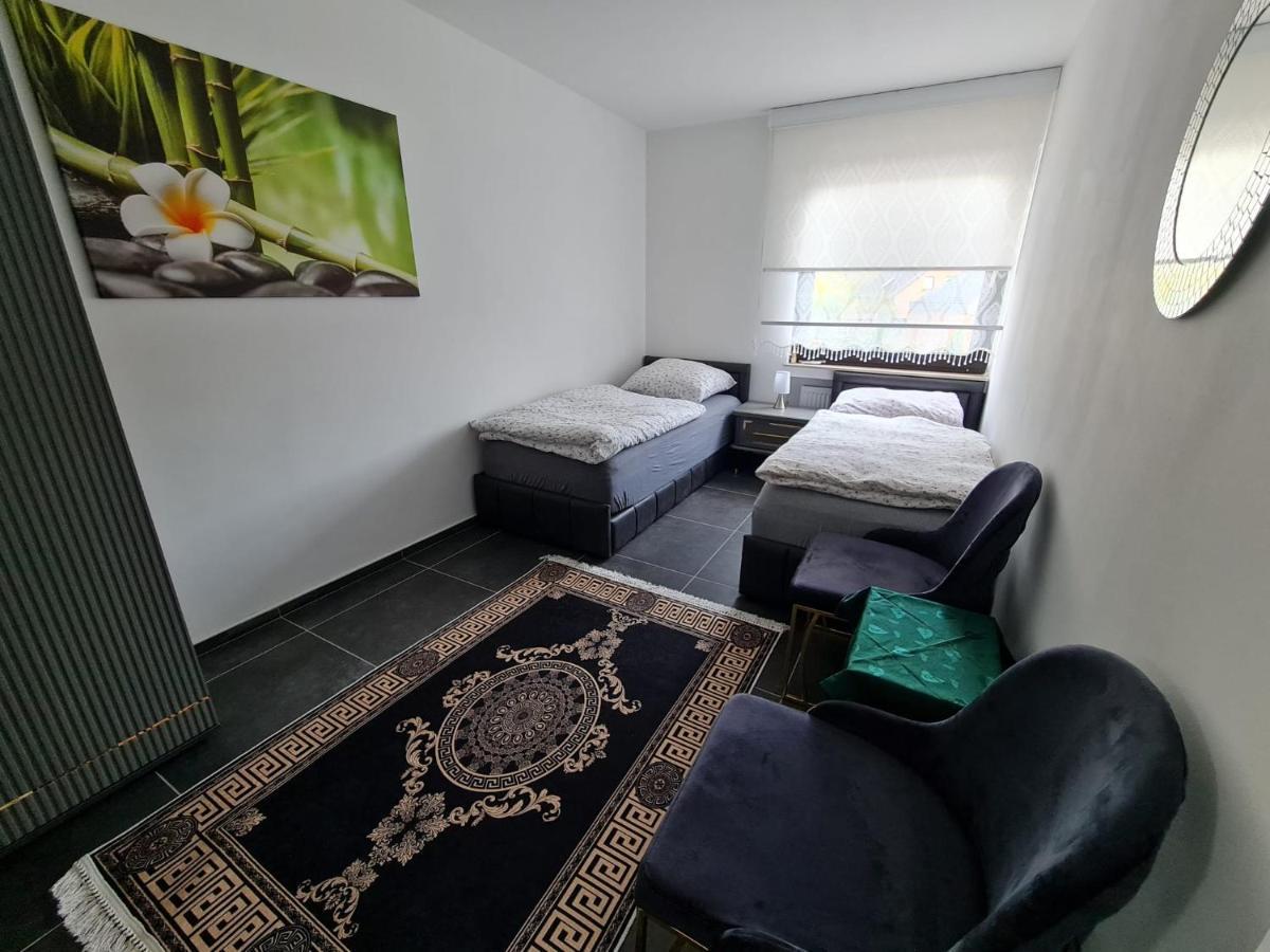 Roggendorf Zimmervermietung Cologne Extérieur photo