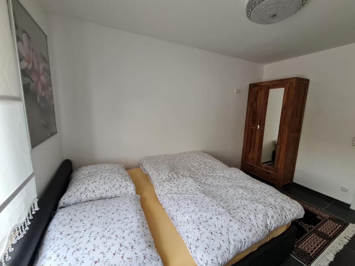 Roggendorf Zimmervermietung Cologne Extérieur photo