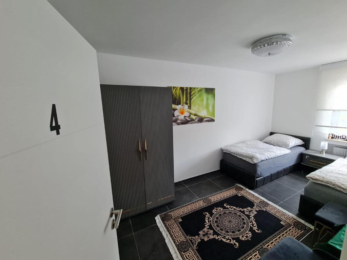 Roggendorf Zimmervermietung Cologne Extérieur photo