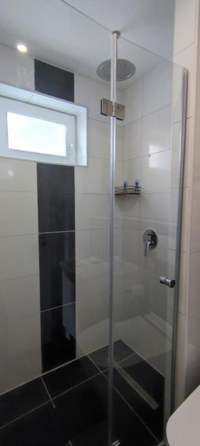 Roggendorf Zimmervermietung Cologne Extérieur photo