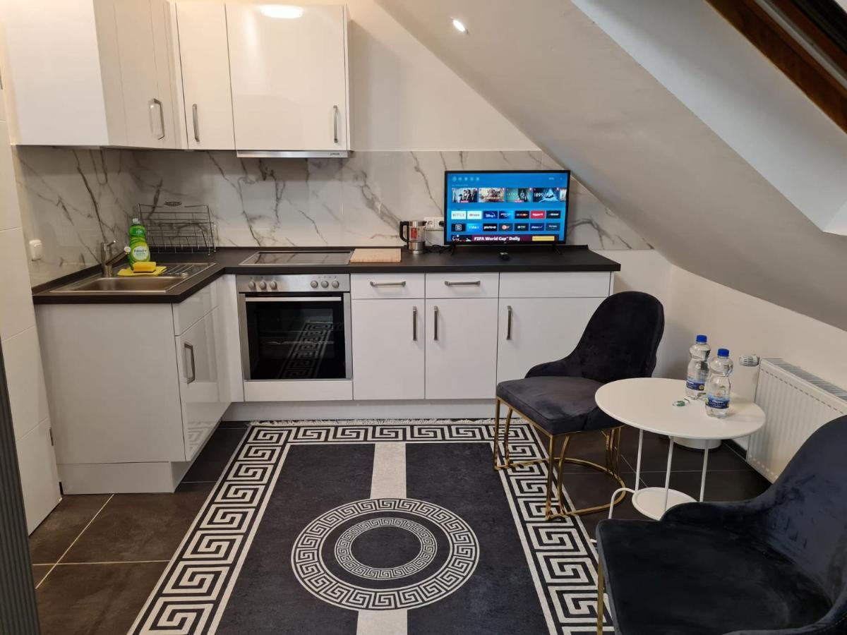 Roggendorf Zimmervermietung Cologne Extérieur photo