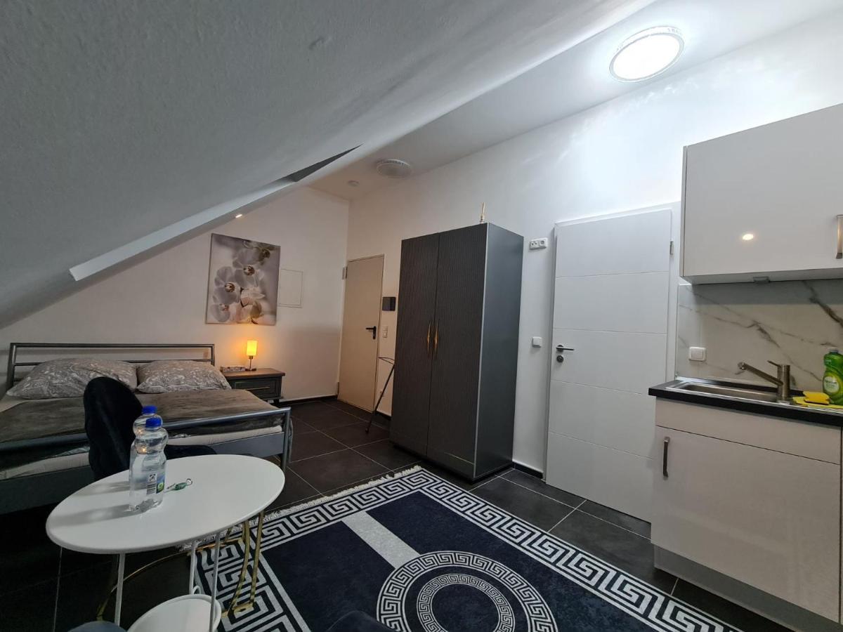 Roggendorf Zimmervermietung Cologne Extérieur photo